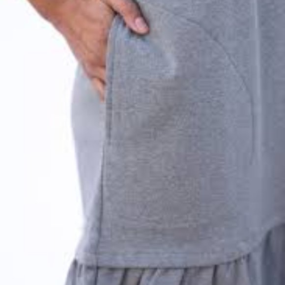 Evy's Tree Mikeala Dress - Size Medium - Picture 4 of 8